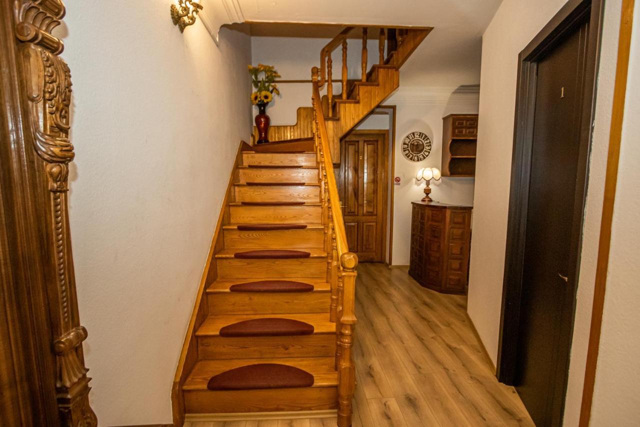 Hotel Old Tbilisi 5 Rooms 외부 사진